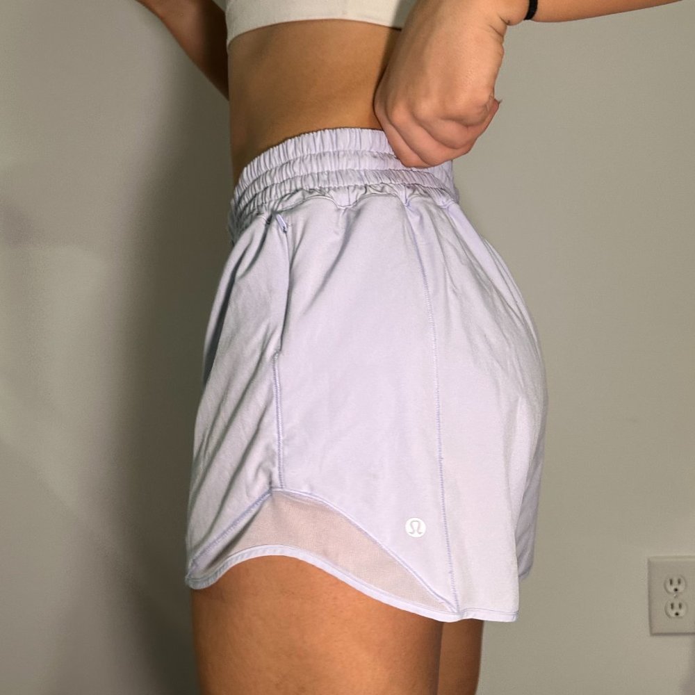 Lululemon Lilac Smoke Hotty Hot High Rise Lined Shorts|Color Blue/Purple|Size:12